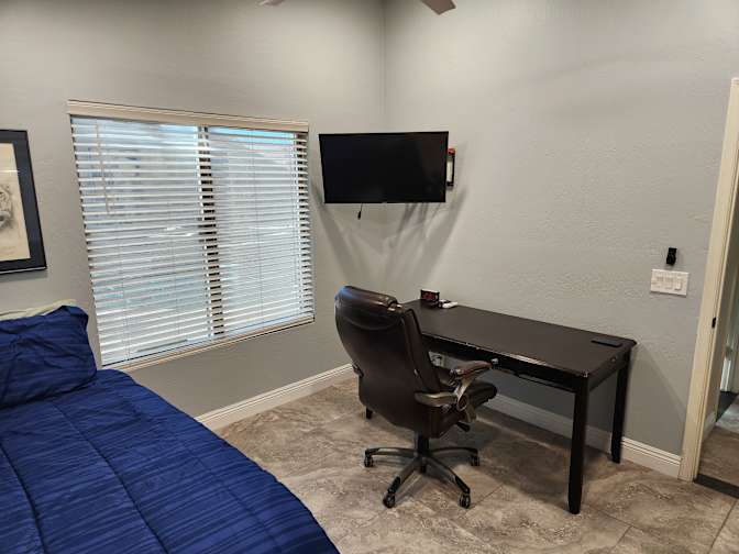 Alejandro Calderon's room