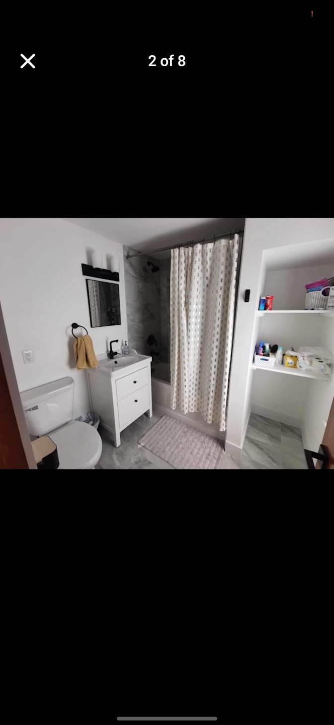 Michelle Moraitis's room