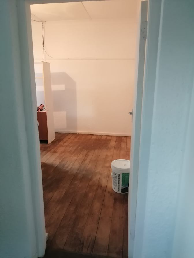 Ray's room