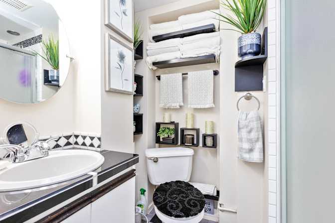 Zak's room