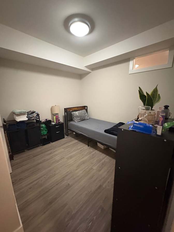 Courtney's room
