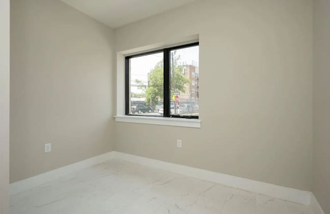 Divya's room