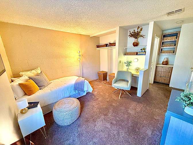 Pine View Village's room