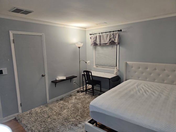 Franco's room