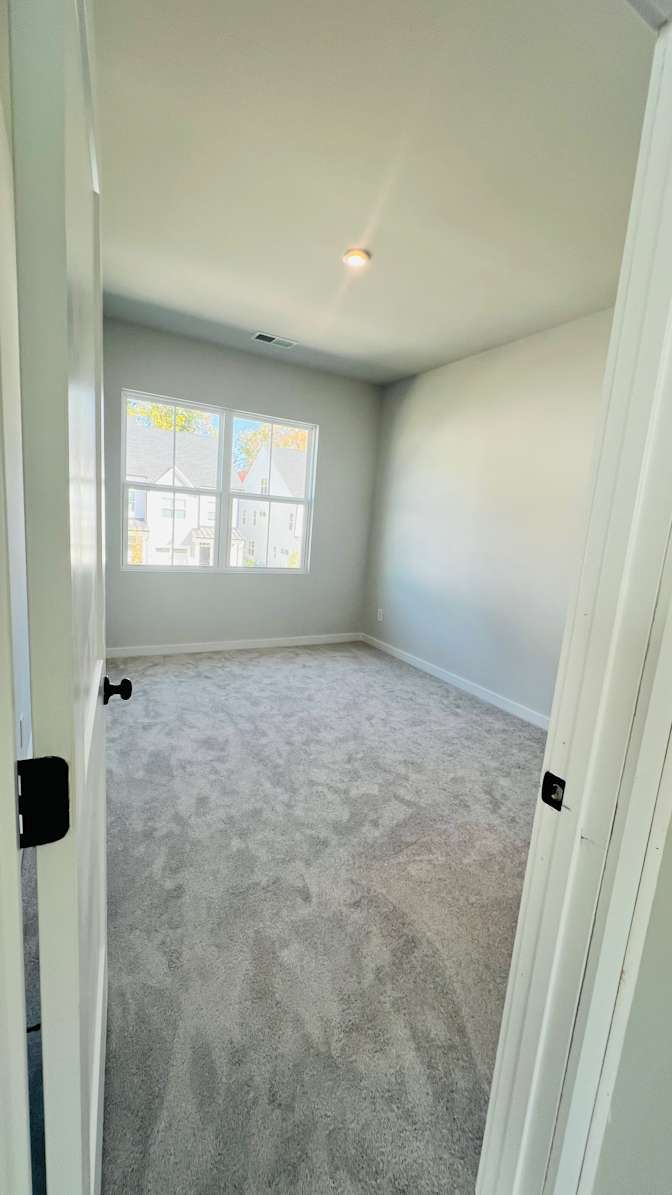 Alcove Rooms's room