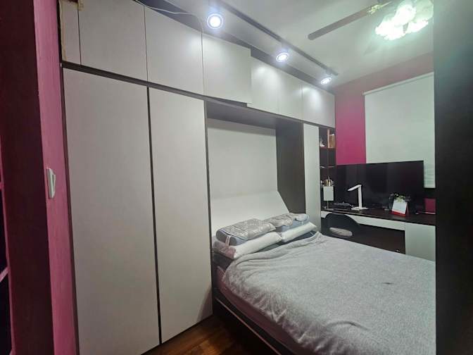 Melvin's room