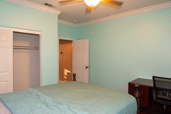 August's room