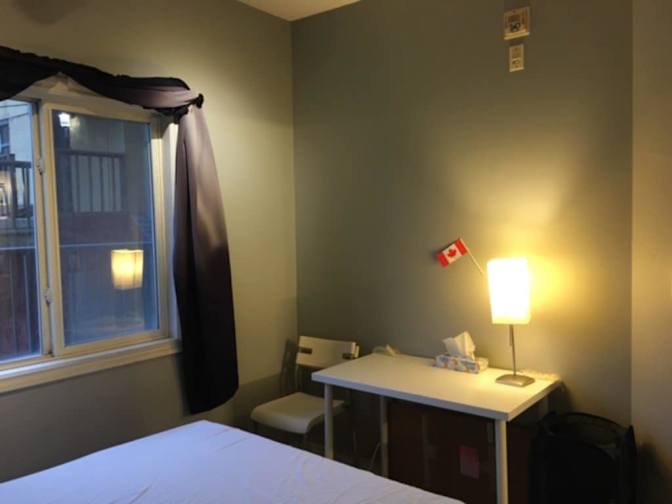 Warren's room