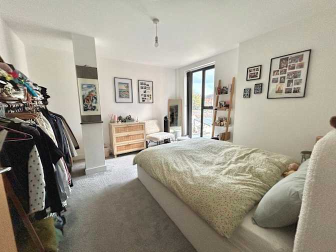 Fiona's room