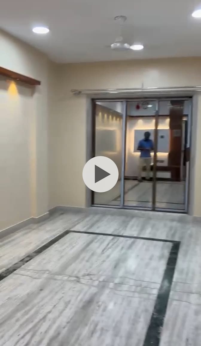 JANHAVI BHAKT's room