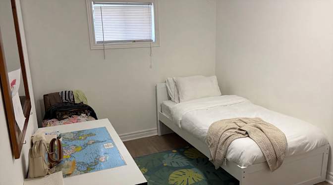 Ali's room