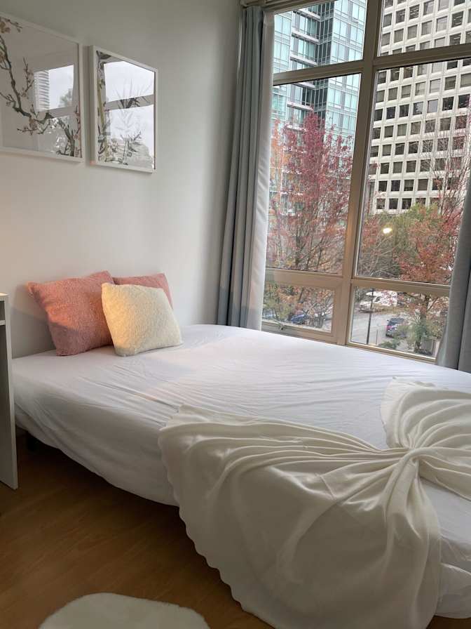 Van House's room