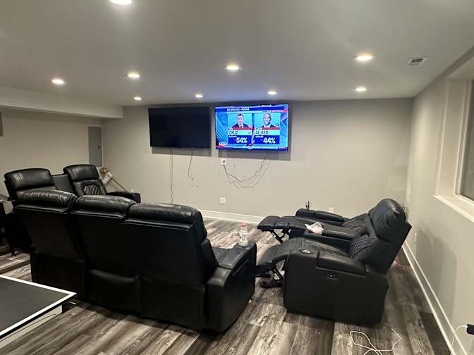 Thang's room