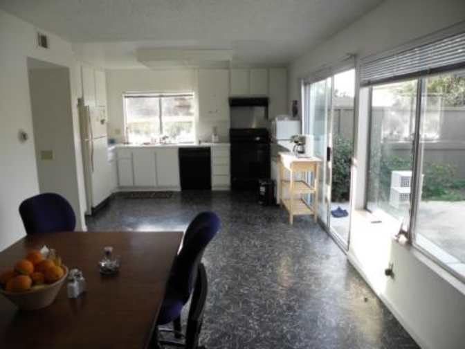 Aron's room