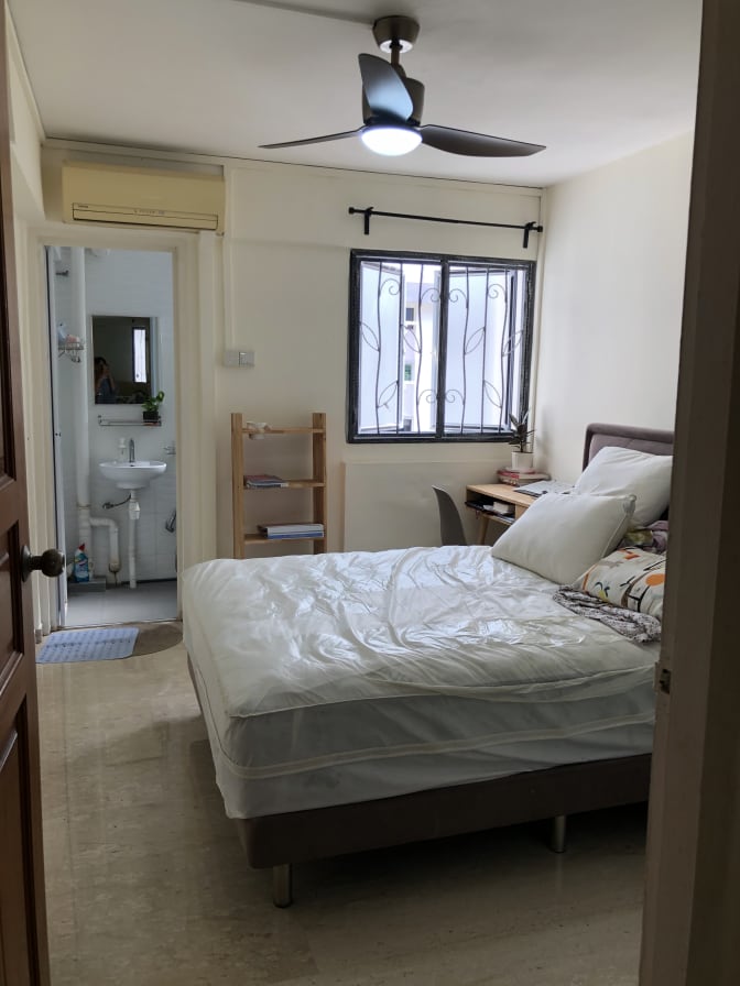 Annie Toh's room
