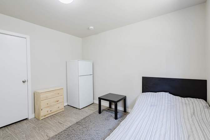 Max's room