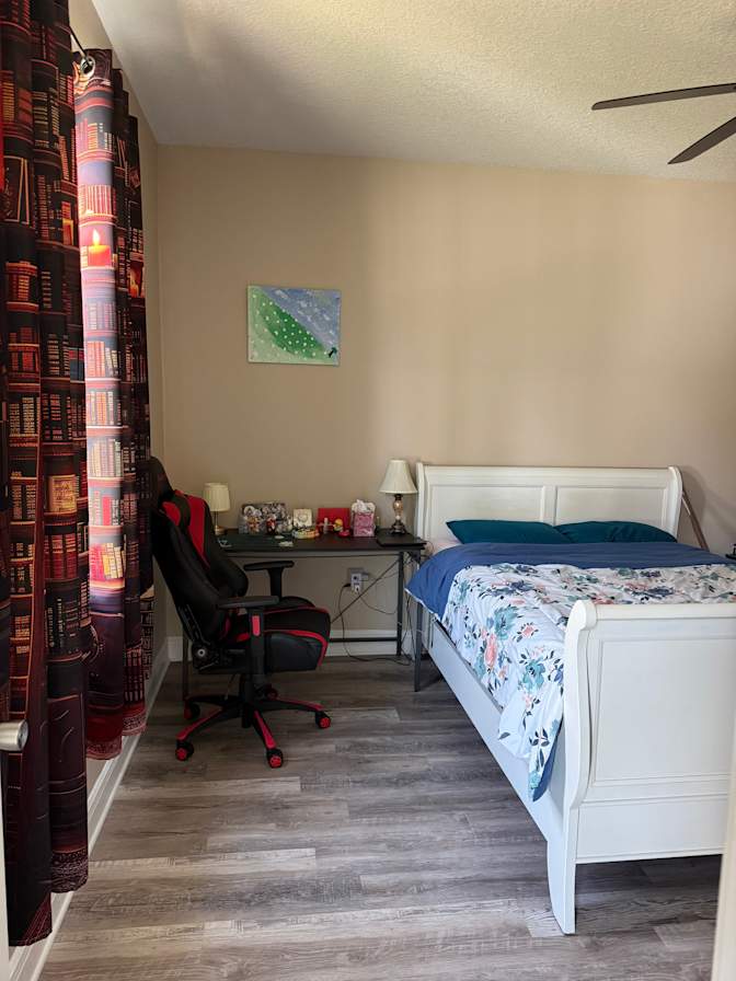 Jenny's room