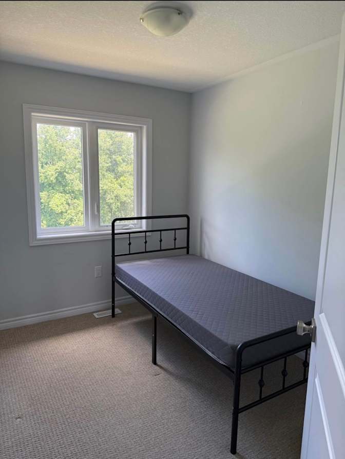 Deelove Gheewala's room