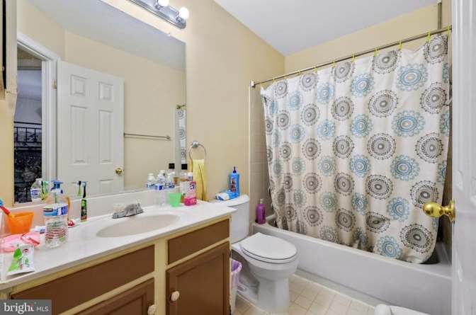 Camila's room