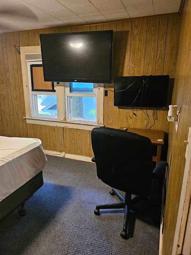 Christopher Bitner's room