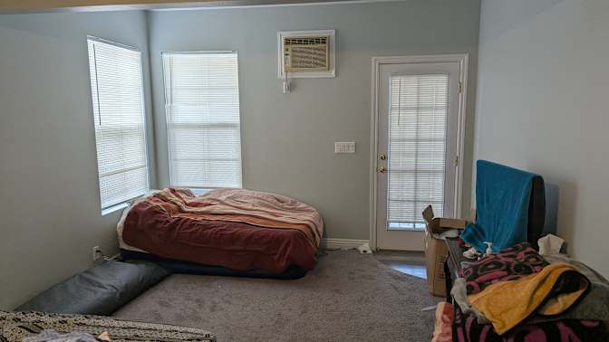 Robert Morales's room