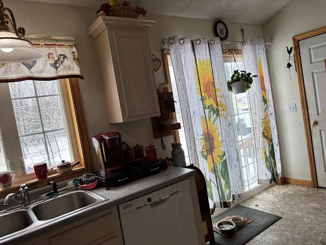 Debra Drouin's room