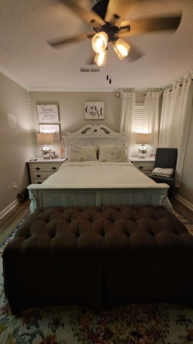 Lovella's room