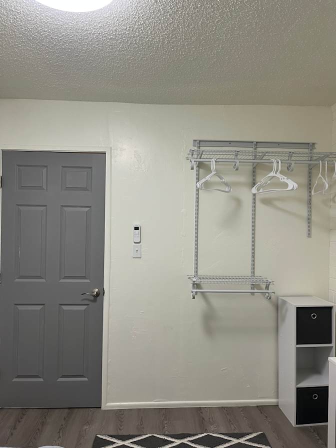 Robert Martinez's room