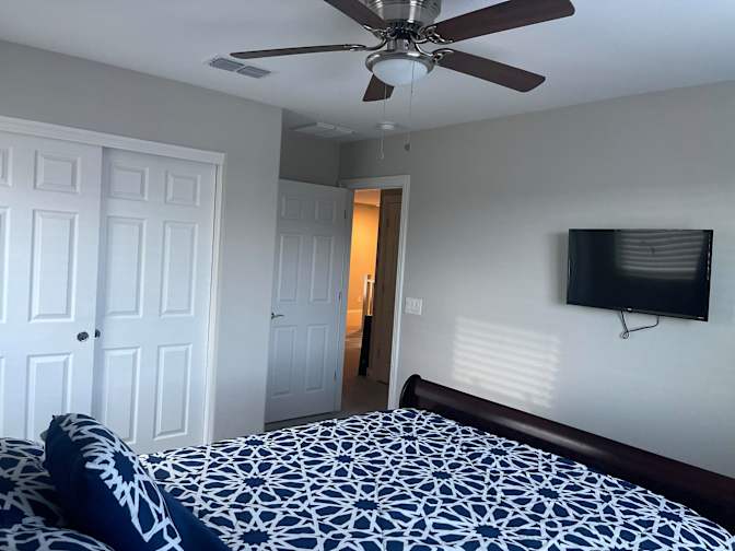 Armando Abucejo Jr's room