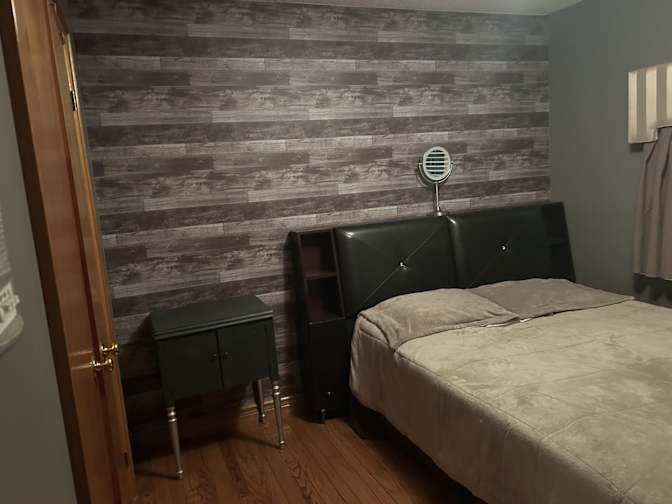 Andrew Holder's room