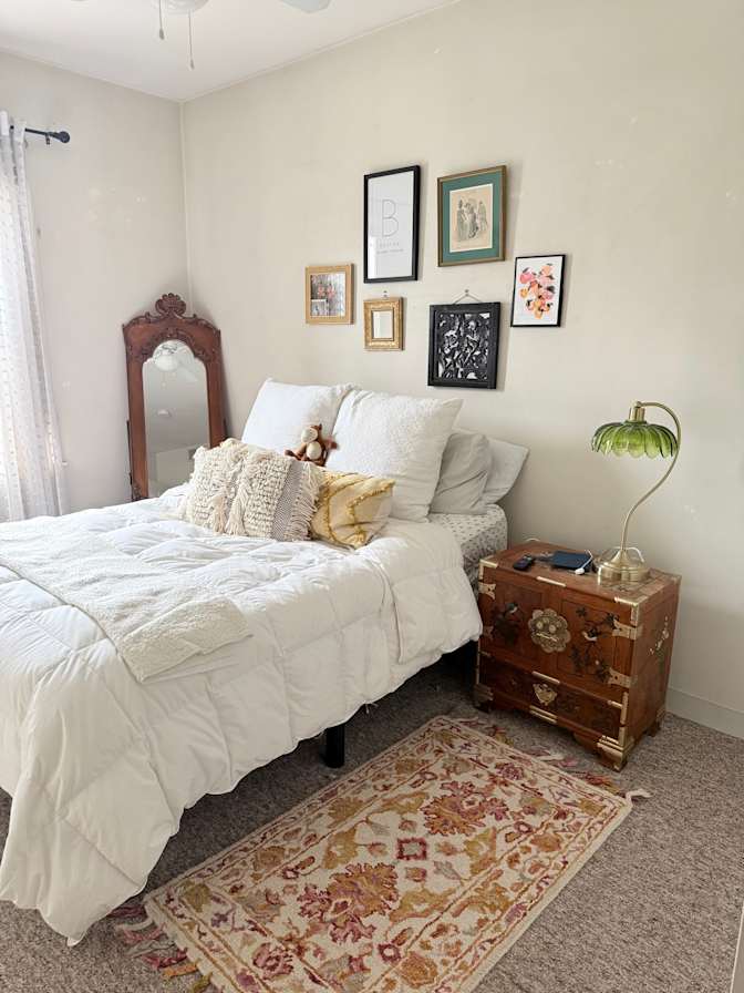 Anna's room