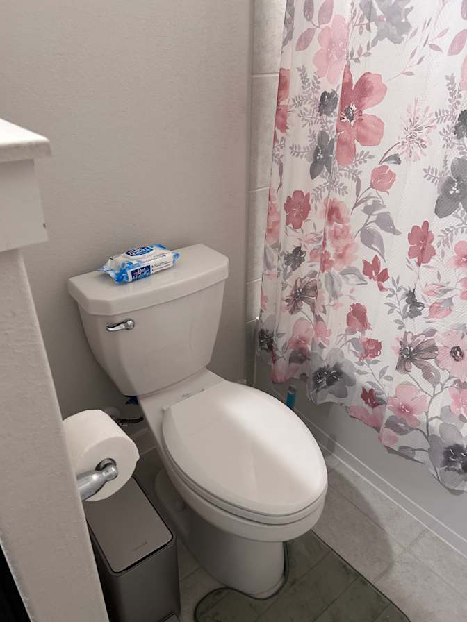Jasmin Villatoro's room