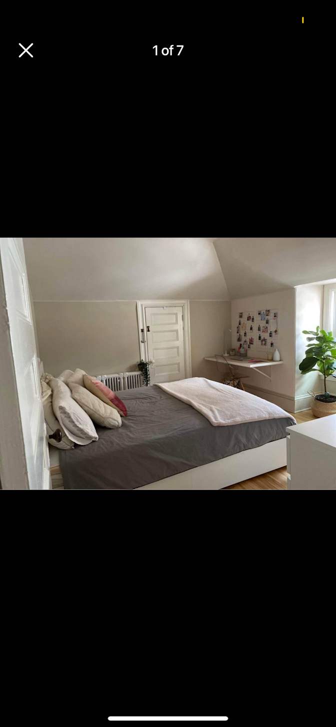 Estelle's room