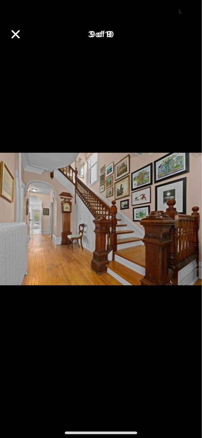 Lenna's room