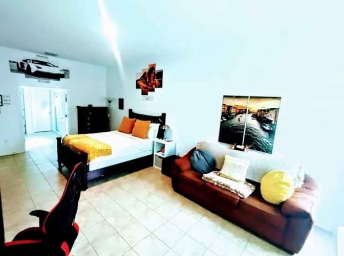 Franco's room