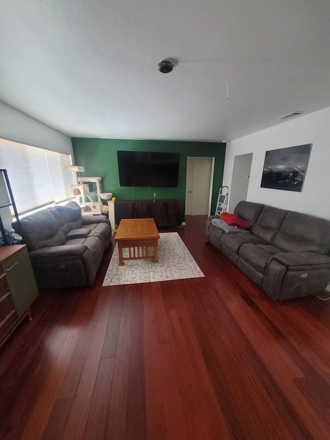 Samantha's room