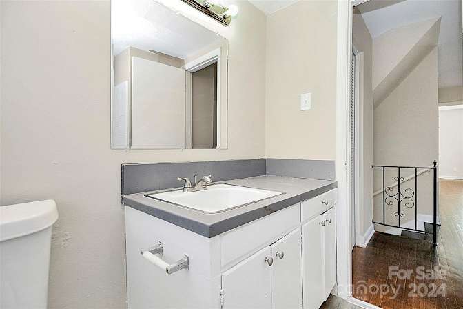 housearchnc's room