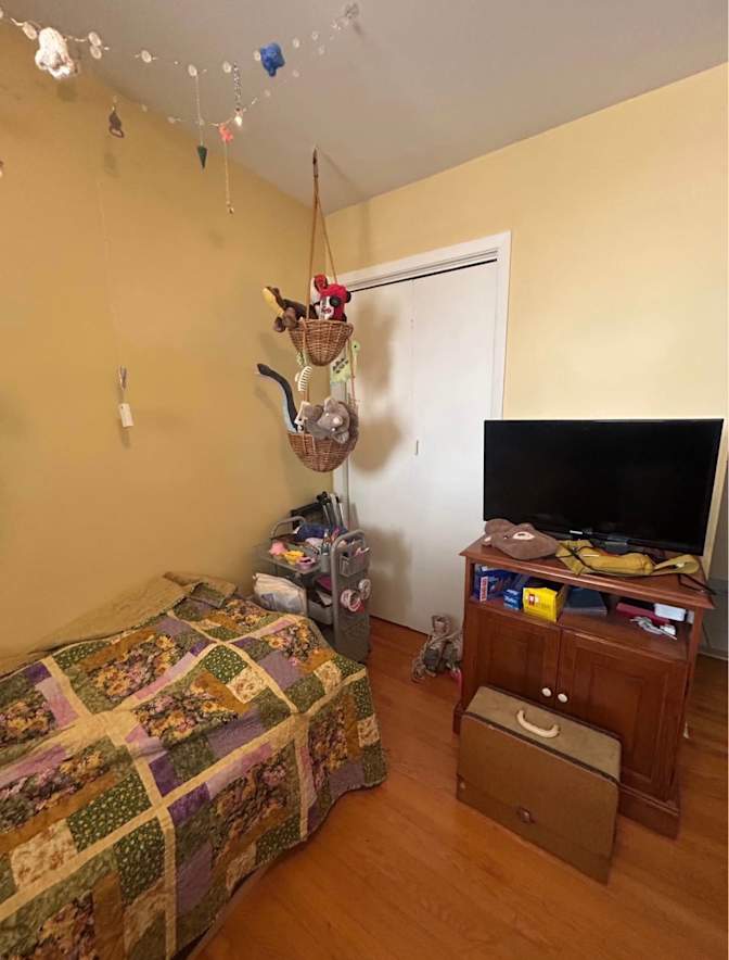 Dani's room