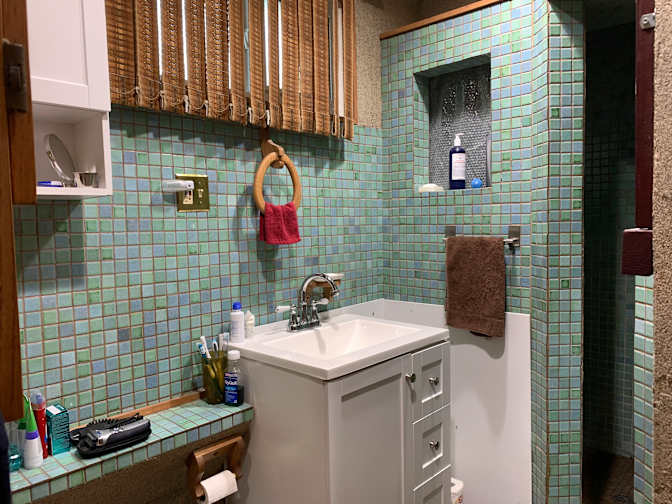 Juan's room