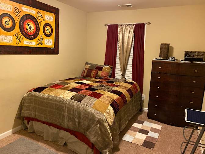Jennifer's room