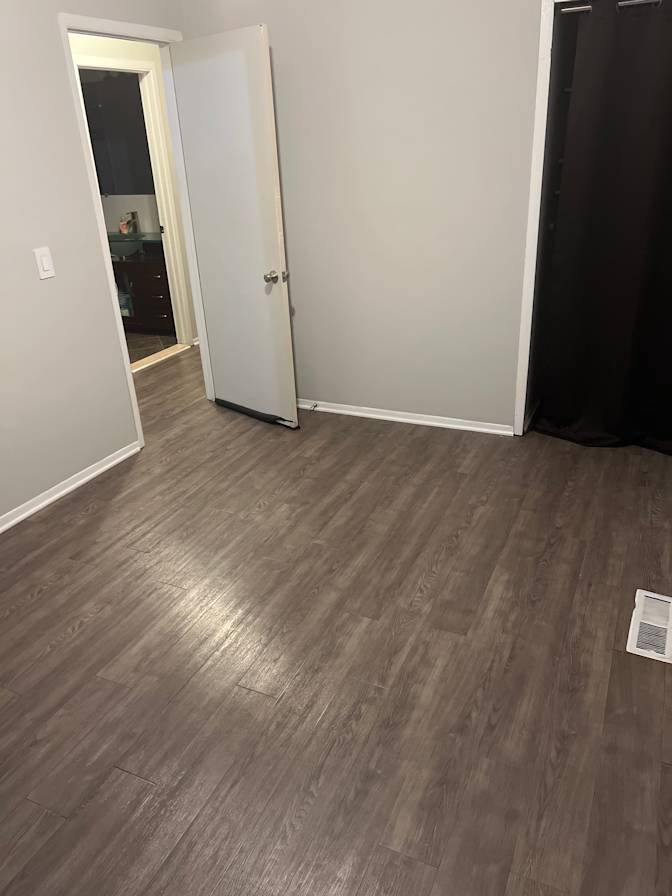 Jervon henri molloy's room