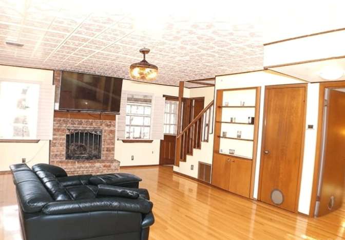 TexasTim's room