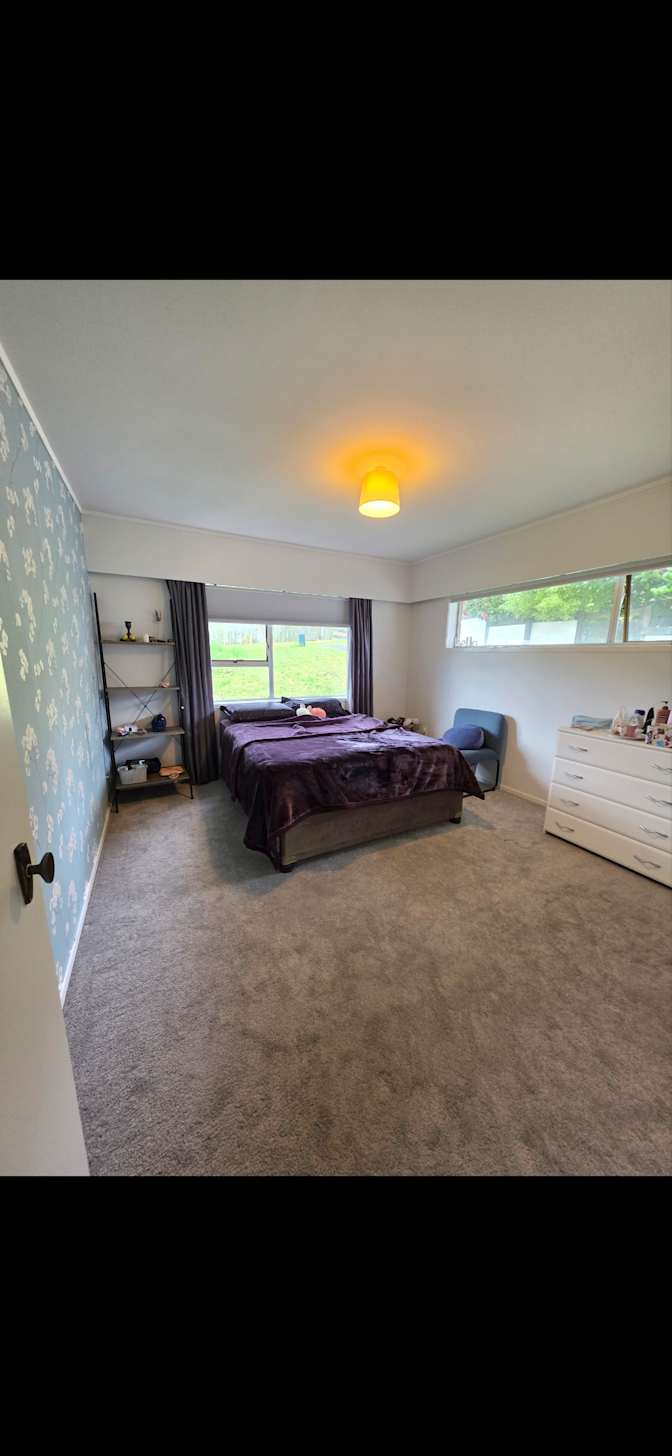 Srishti's room