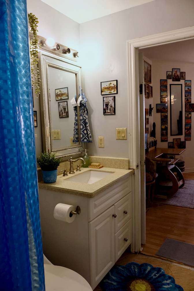 Abir's room