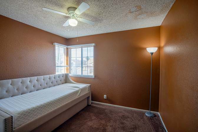 LaTecia Yarbrough Property Manager's room