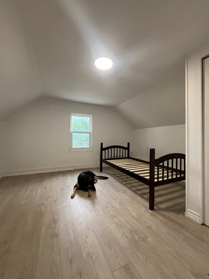 O's room