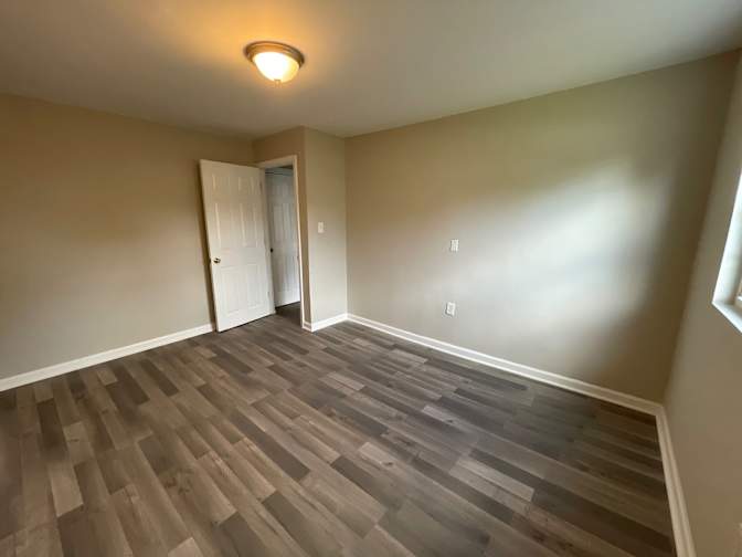 Alcove Rooms's room