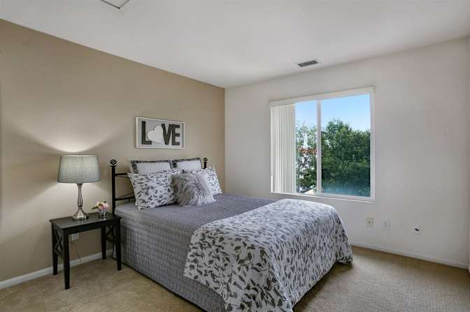 KL's room