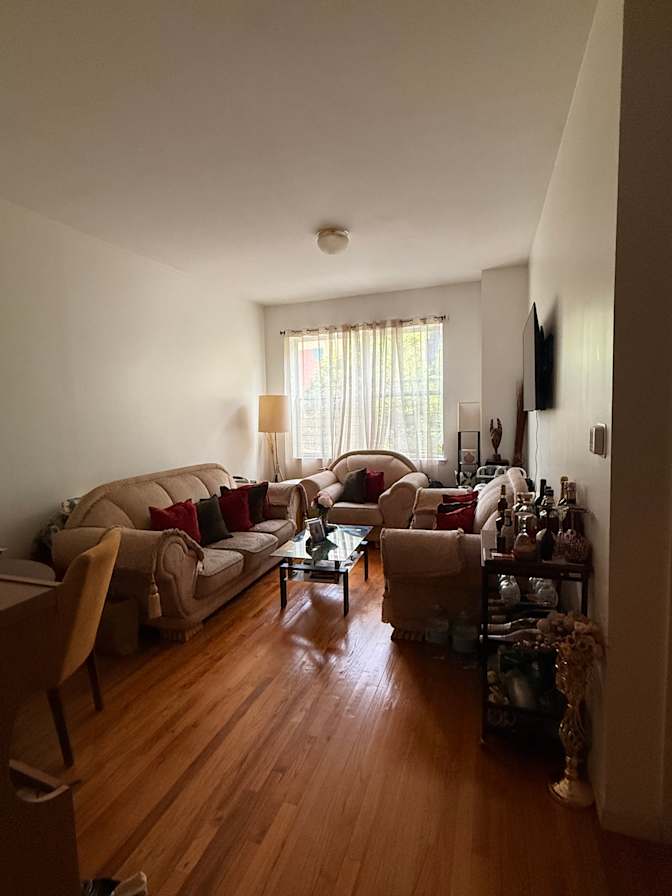 Therese's room