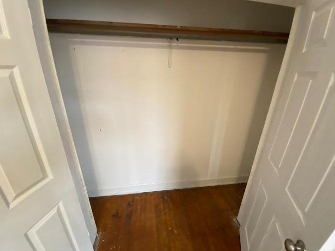 Alcove Rooms's room